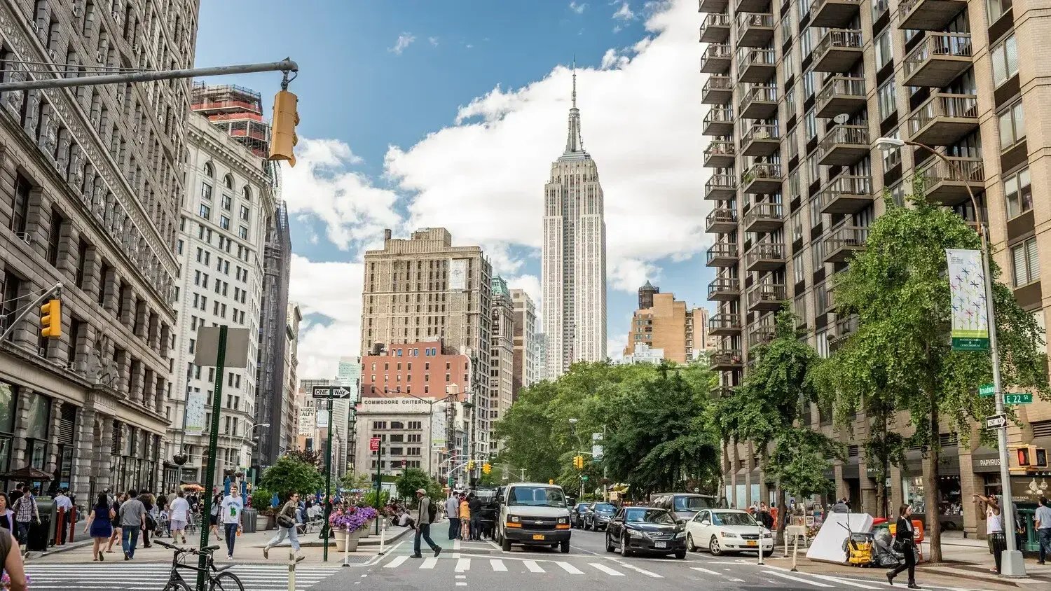 Empire state building - Image by stockelements / Shutterstock.com