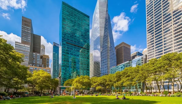Bryant Park - Image by f11photo / Shutterstock.com